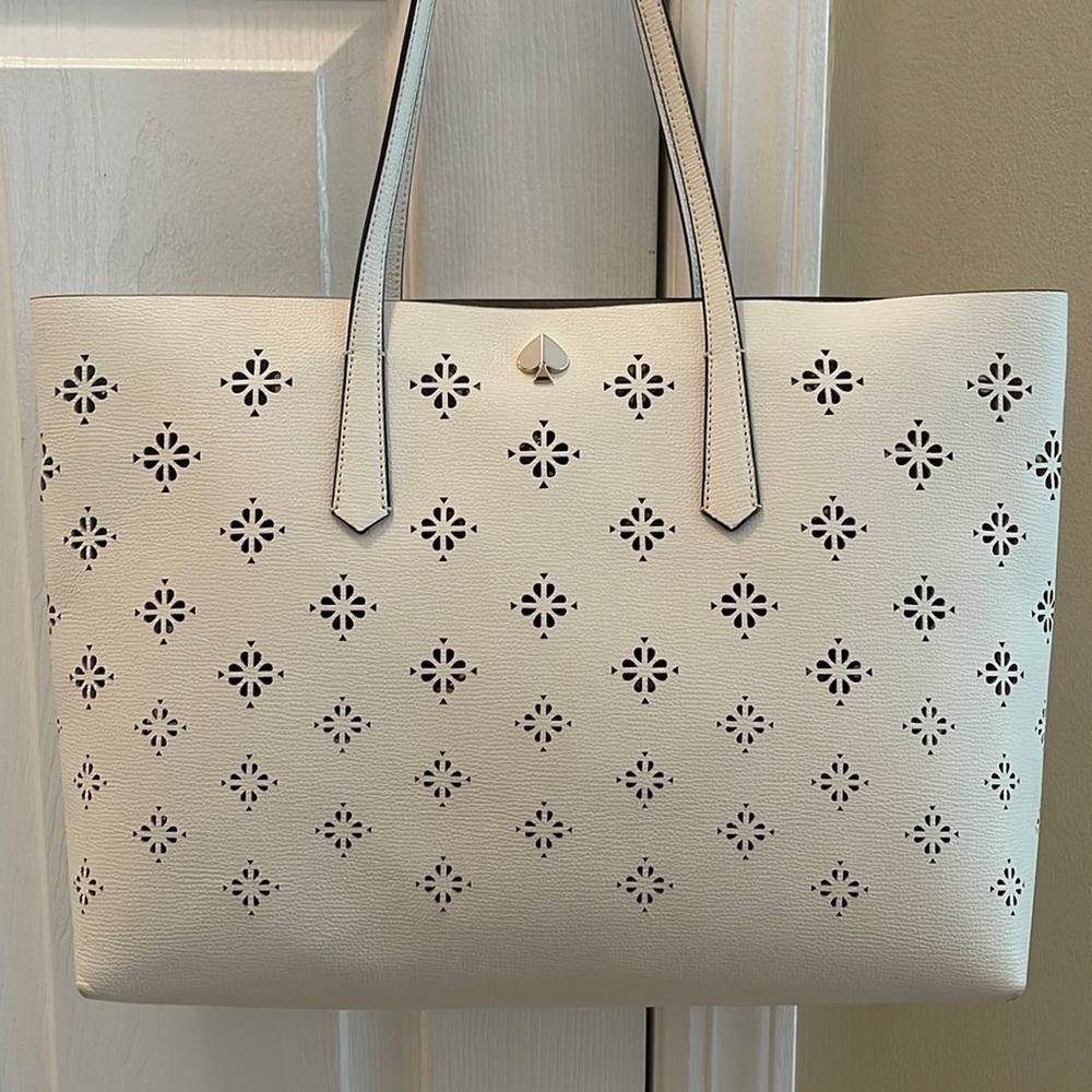 KATE SPADE summer tote w/laser cut floral design - off white - NEW without tags